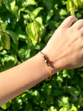 Charger l&#39;image dans la galerie, Bracelet Emilia • Obsidienne dorée
