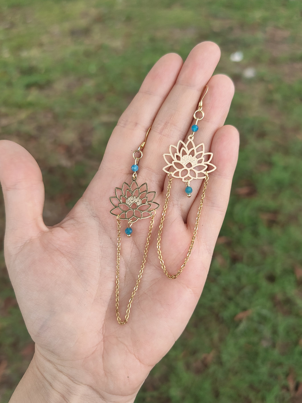 Boucles Lisa • Apatite Bleue